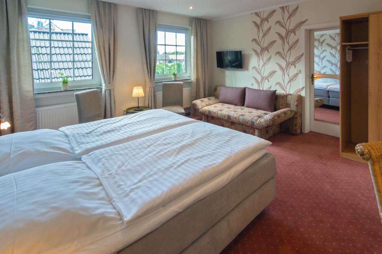 Hotel Am Elisabethufer Єфер Екстер'єр фото
